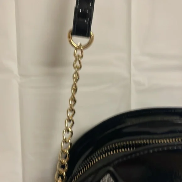 Betsey Johnson Black Bat Crossbody Bag - Picture 3 of 5